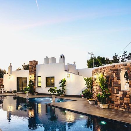 Ocean Suites Sant Antoni de Portmany Екстериор снимка