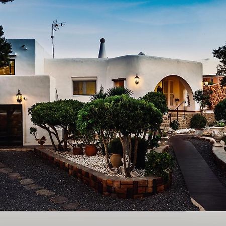 Ocean Suites Sant Antoni de Portmany Екстериор снимка